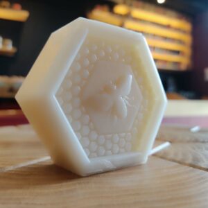 Savon 100% Végétal - Lait et Gelée Royale- 100g